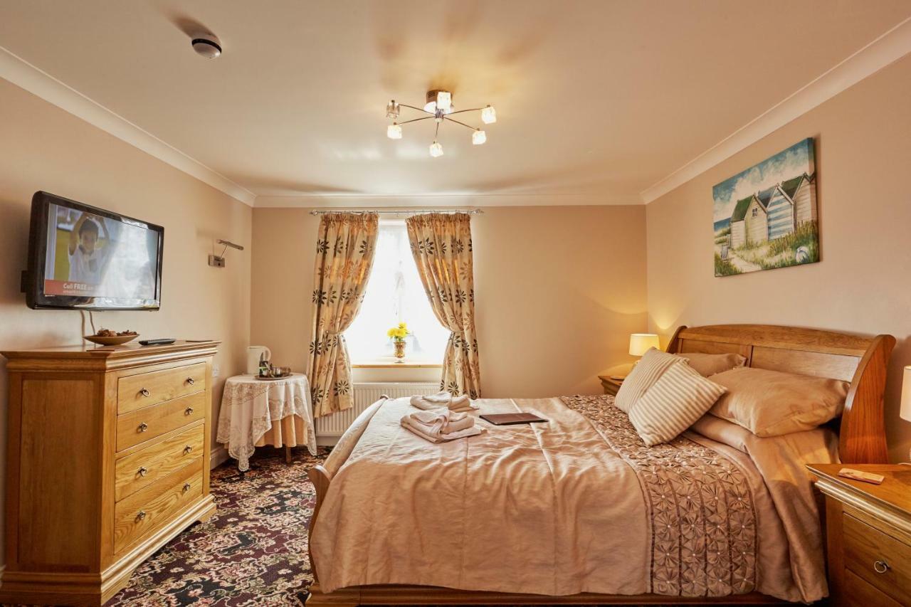 Barons Court Gasthuis 4*